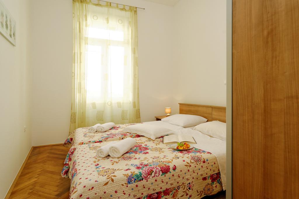 Eliana Apartment *